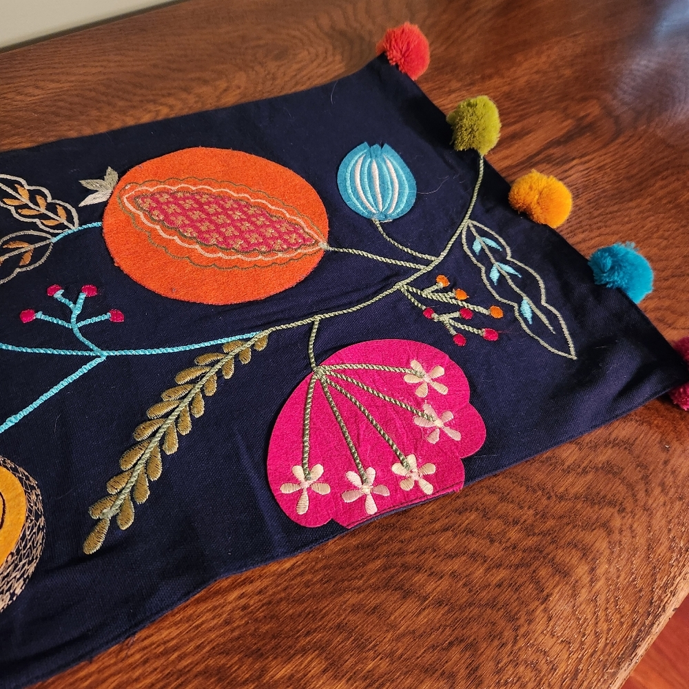Pier 1 Imports Table Runner Applique Navy Multicolor Floral Cotton Home 13 x 72 - Picture 9 of 11